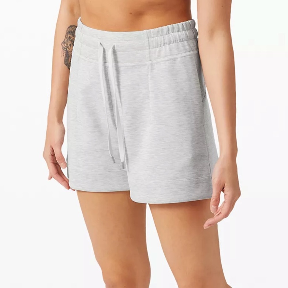 New Lululemon Soft Ambitions Shorts Grey